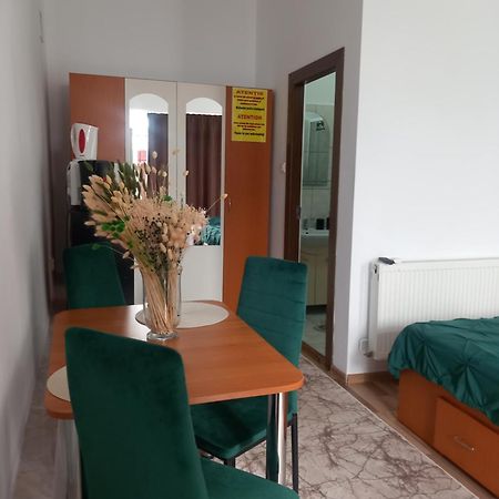 Appartamento Casa Riana Turda Esterno foto