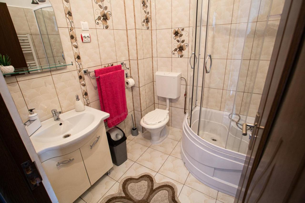 Appartamento Casa Riana Turda Esterno foto